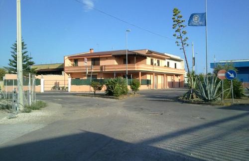 Leverano Cama Y Desayuno | B&B Express