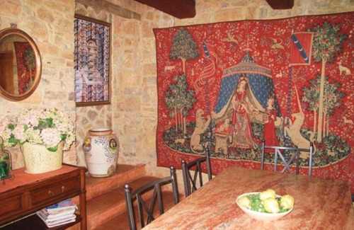 Montegabbione Casa | B&B Fonte Magia - Apartamento rosa