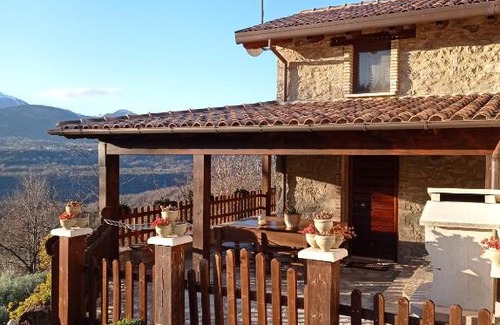 Colli al Volturno Cama Y Desayuno | B&B Giallo Siena