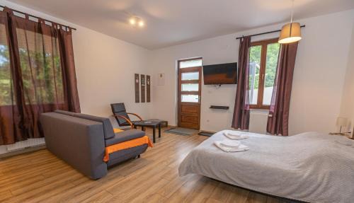 Seliste Dreznicko Cama Y Desayuno | B&B Green Serenity Plitvice Lakes