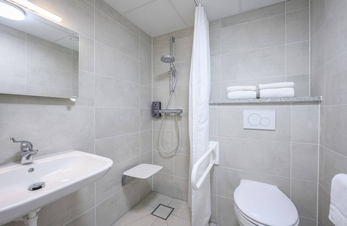 Brussels Hotel | B&B HOTEL Brussels Centre Gare du Midi