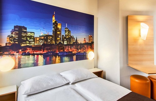 Gallus Hotel | B&B Hotel Frankfurt-Hbf