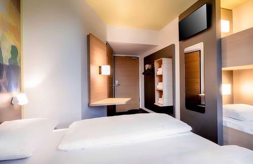 Kehl Cama Y Desayuno | B&B Hotel Kehl