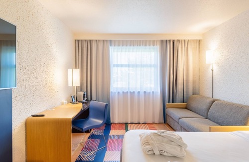 Dardilly Hotel | B&B HOTEL Lyon Nord