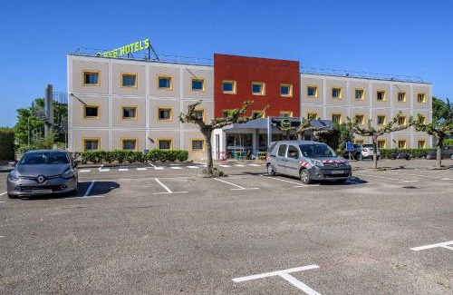 Caissargues Hotel | B&B HOTEL Nîmes Caissargues