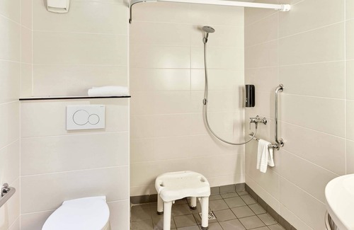 Petit-Ivry Hotel | B&B HOTEL Paris Italie Porte de Choisy