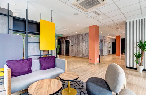 Ivry-port Hotel | B&B HOTEL Paris Ivry Quai de Seine