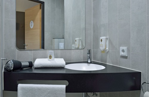 Laakirchen Hotel | B&B Hotel Salzburg-Nord