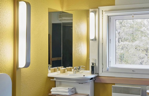 Viry-Chatillon Hotel | B&B Hotel Viry-Châtillon