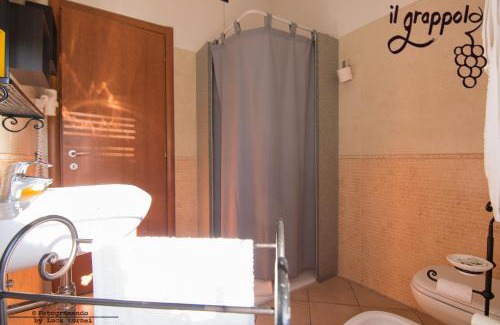 Lugana Cama Y Desayuno | B&b Il grappolo Foresteria Lombarda