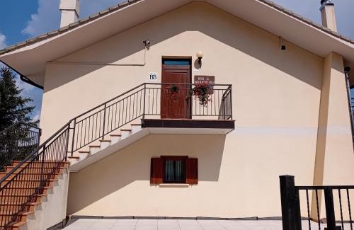 Rocca di Cambio Cama Y Desayuno | B&B Il Narciso Blu
