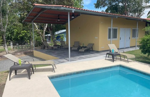 Costa Esmeralda Cama Y Desayuno | B&B in welcoming San Carlos, near the beach, with pool, AC, WiFi