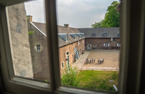 Born Cama Y Desayuno | B&B Kasteel Wolfrath