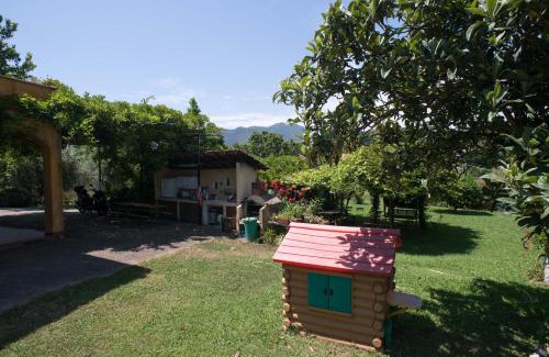 Loano Cama Y Desayuno | B&B La casa dei gelsi