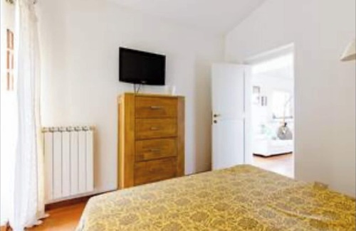 La Foce Cama Y Desayuno | B&B "La Collina sul Mare" La Spezia sea view, nature, relaxation