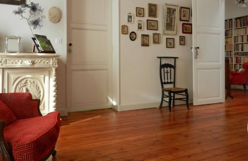 Saint-Jean-d'Angely Cama Y Desayuno | B&B La Maison de l'Ambassadeur