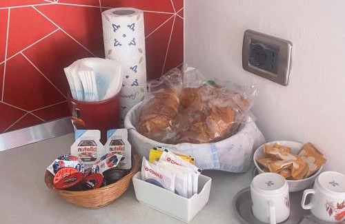 San Donato Cama Y Desayuno | B&B LA Sara INDIRIZZO VIA SERAFINO CALINDRI N 1