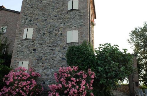 Sala Baganza Cama Y Desayuno | B&B Le Ginestre