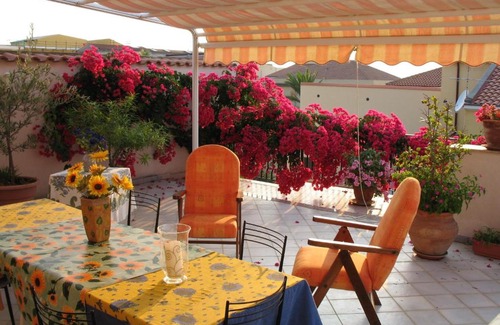 Capo d'Orlando Cama Y Desayuno | B&B Le Terrazze