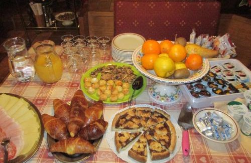 Monclassico Cama Y Desayuno | B&B Leonardi