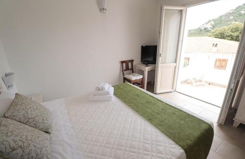 San Teodoro Cama Y Desayuno | B&B Limone