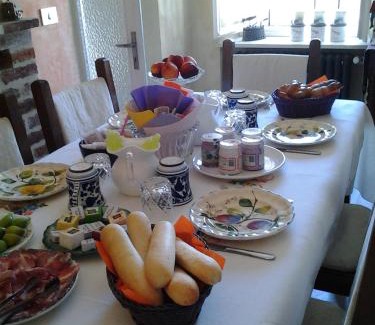 Passerano Marmorito Cama Y Desayuno | B&B Lo Scudiero