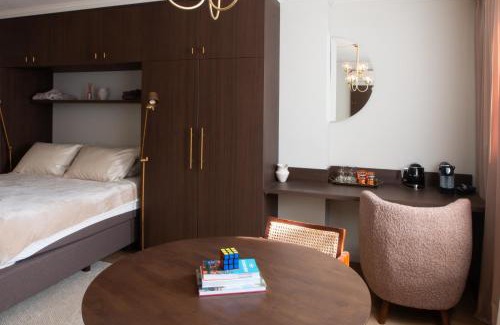Canal Ring Cama Y Desayuno | B&B Midtown Amsterdam suites