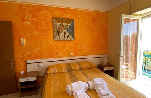 Grottammare Cama Y Desayuno | B&B Miramare Grottammare