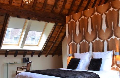 Feronstree et Hors-Chateau Cama Y Desayuno | B&B N°5