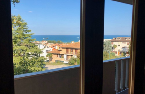 Porto Sant'Elpidio Casa | B&B Orizzonti - apartamento de 120 metros cuadrados a pocos metros del mar