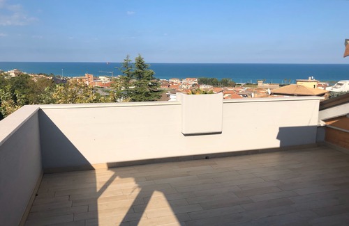 Porto Sant'Elpidio Casa | B&B Orizzonti - apartamento de 120 metros cuadrados a pocos metros del mar
