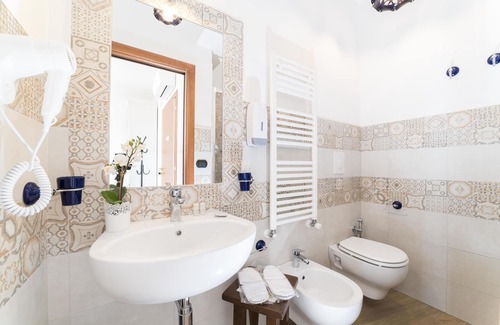 Vietri sul Mare Cama Y Desayuno | B&B Palazzo Pinto 2