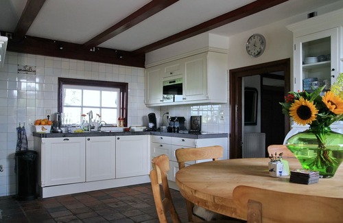 Municipality of Midden-Delfland Cama Y Desayuno | B&B Rechthuis van Zouteveen