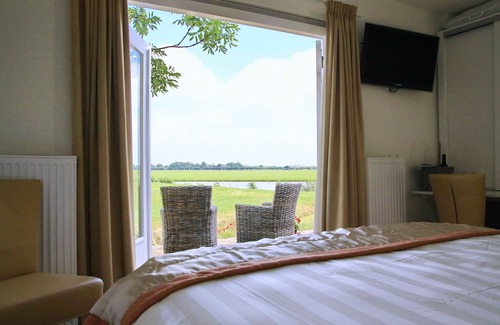 Municipality of Midden-Delfland Cama Y Desayuno | B&B Rechthuis van Zouteveen
