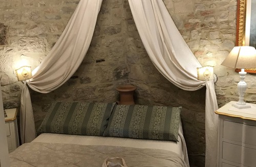 Todi Cama Y Desayuno | B&B Residenza Teatro Antico