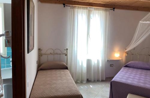 Galtelli Cama Y Desayuno | B&B S'Incontru