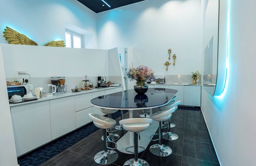 Quartieri Spagnoli Cama Y Desayuno | B&B Skyhouse Chiaia