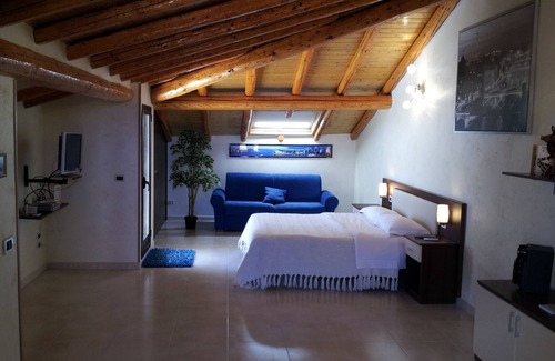 Viagrande Cama Y Desayuno | B&B Suite