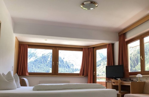 Mandarfen Casa | B&B summer double room - Piz Hotel