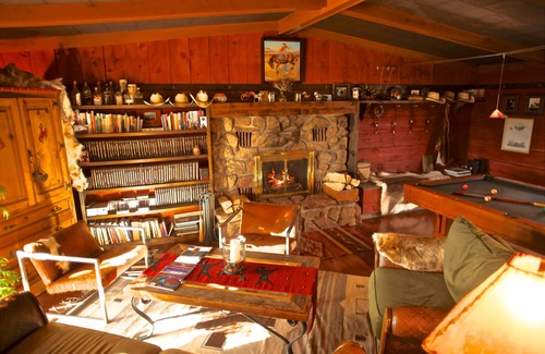 Livermore Otro | B & B ~ Sala SunDance ~ Una verdadera experiencia occidental con un ambiente sofisticado