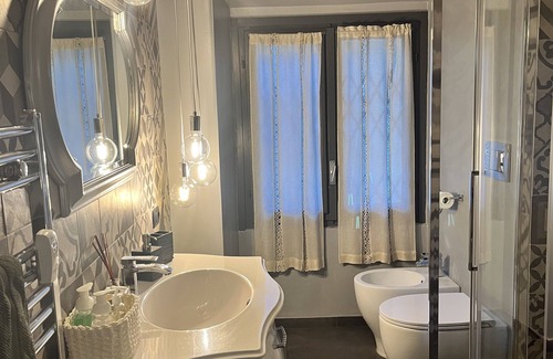 Roman Quarter Cama Y Desayuno | B&B Torino Chic