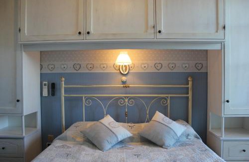Bisceglie Cama Y Desayuno | B&B TORRE AZUL FRONTEMARE - Bisceglie