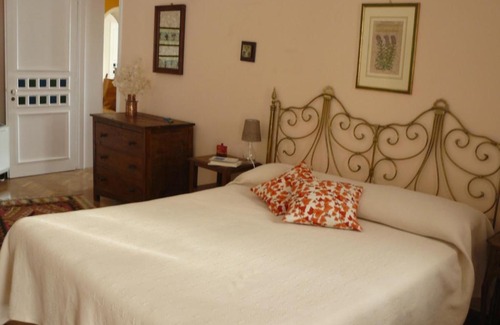 Viagrande Cama Y Desayuno | B&B VELARDI