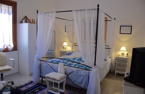 Aci Sant'Antonio Cama Y Desayuno | B&B Vicolo del Chiostro