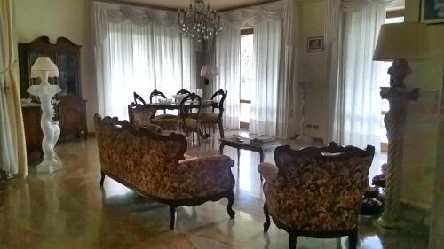 Cavaion Veronese Cama Y Desayuno | B&B Villa Adriano