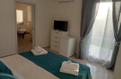 Giurdignano Cama Y Desayuno | B&B Villa Bello