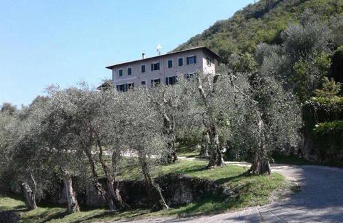 Malcesine Cama Y Desayuno | B&B VILLA CANDORAS