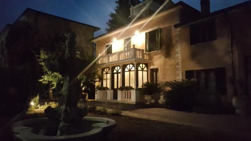 Moniga del Garda Cama Y Desayuno | B&B Villa Fiorini