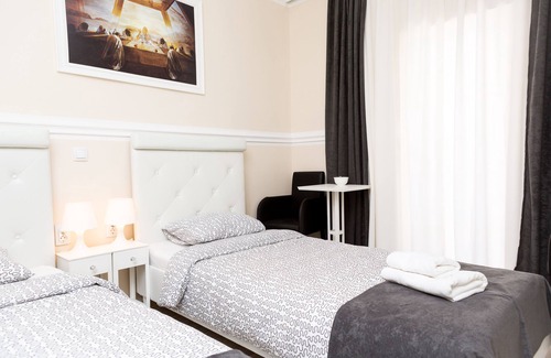 Novi Sad Cama Y Desayuno | B&B Villa Palace