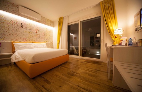 Civitanova Marche Cama Y Desayuno | B&B Villa Pini